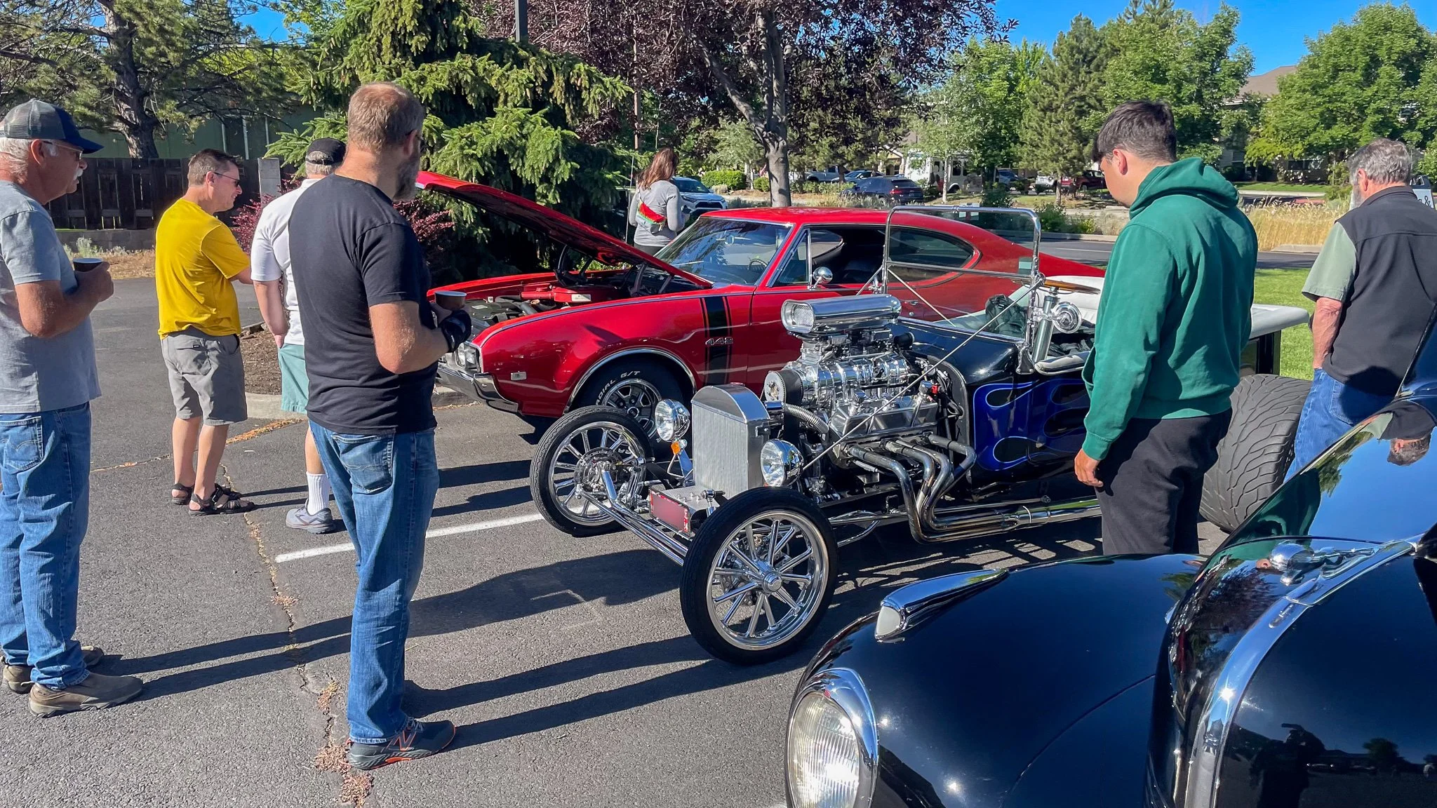 vintage cars at 1963 Ford Thunderbird and Lincoln Continental Bend Cars & Coffee on 27th St first Saturdays.jpg
