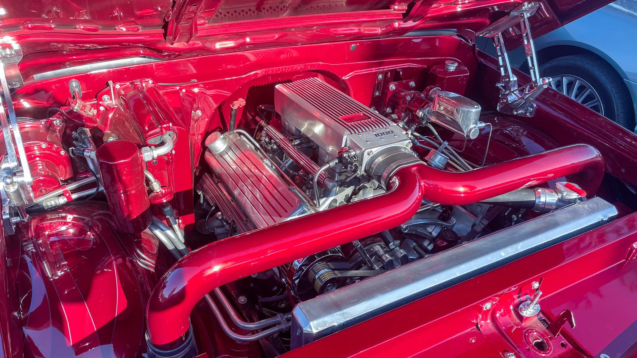 Retro Mod 1960's Chevy Suburban engine at bend Oregon Cars and Coffee.jpg