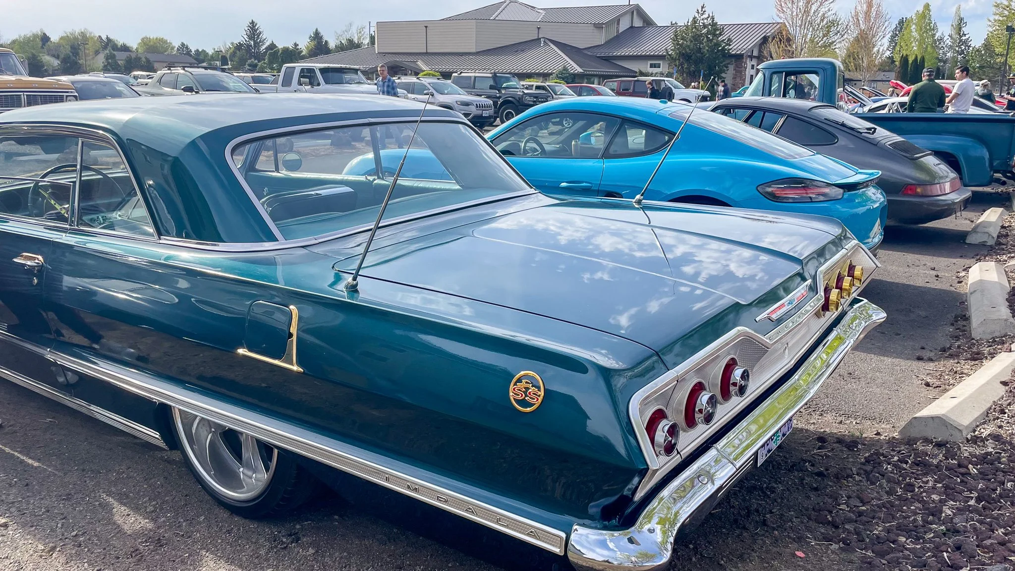 Bend Cars & Coffee 1270 NE 27th St 1st Saturdays 8-10am May - Oct 2026 41.jpg