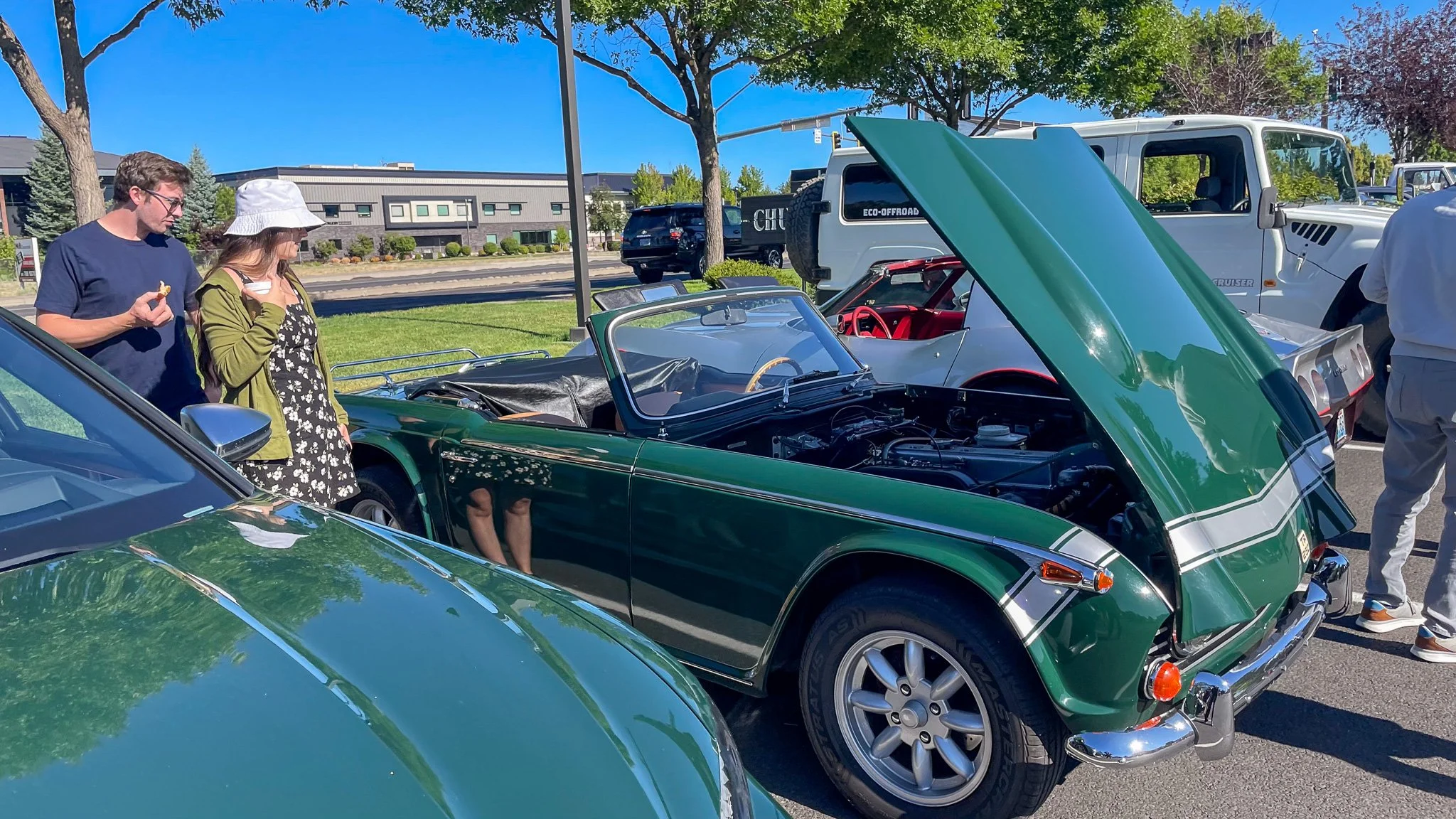euro Car Club Triumph TR at Bend Cars & Coffee on 27th Street 1st SATURDAYS.jpg