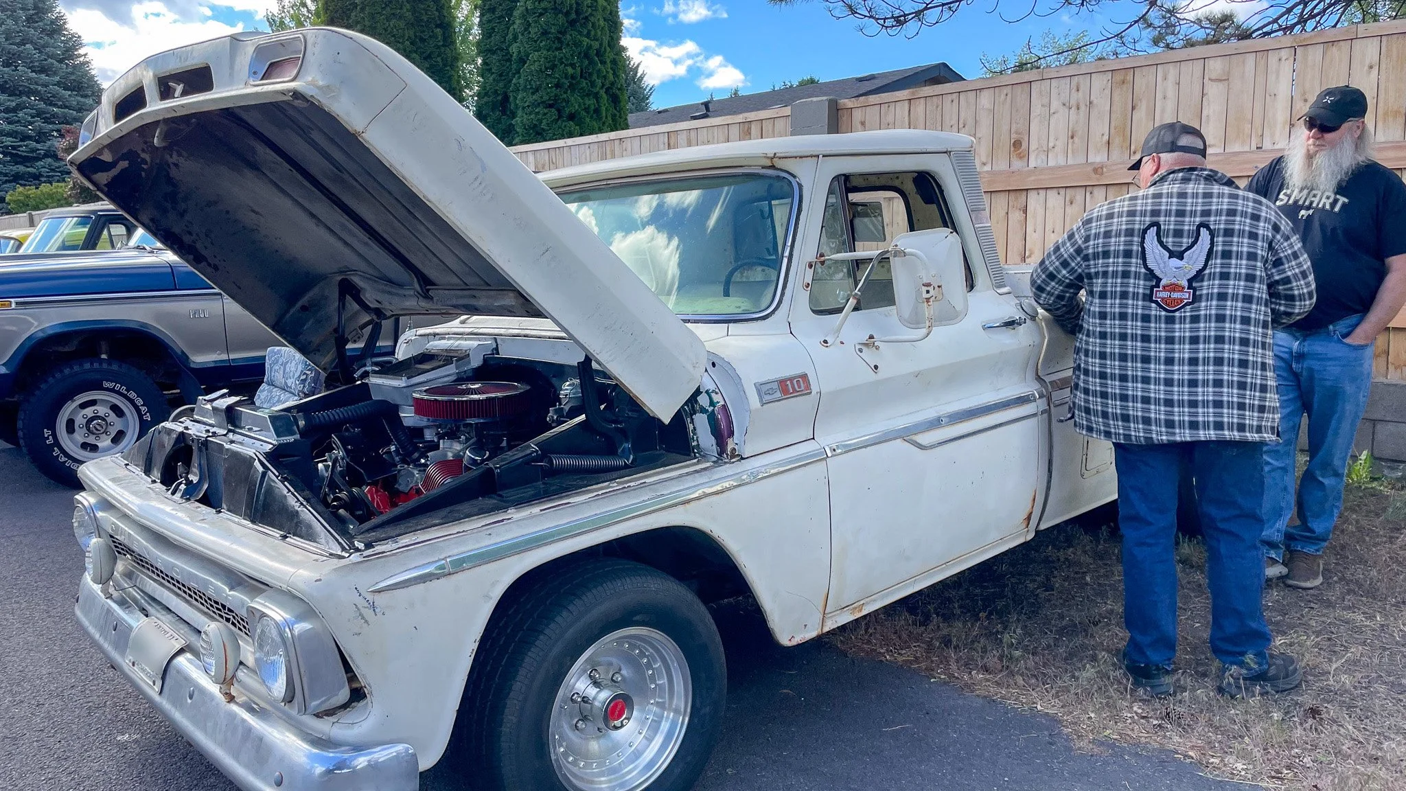 Bend Cars and Coffee on 27th St June 2026 031.jpg