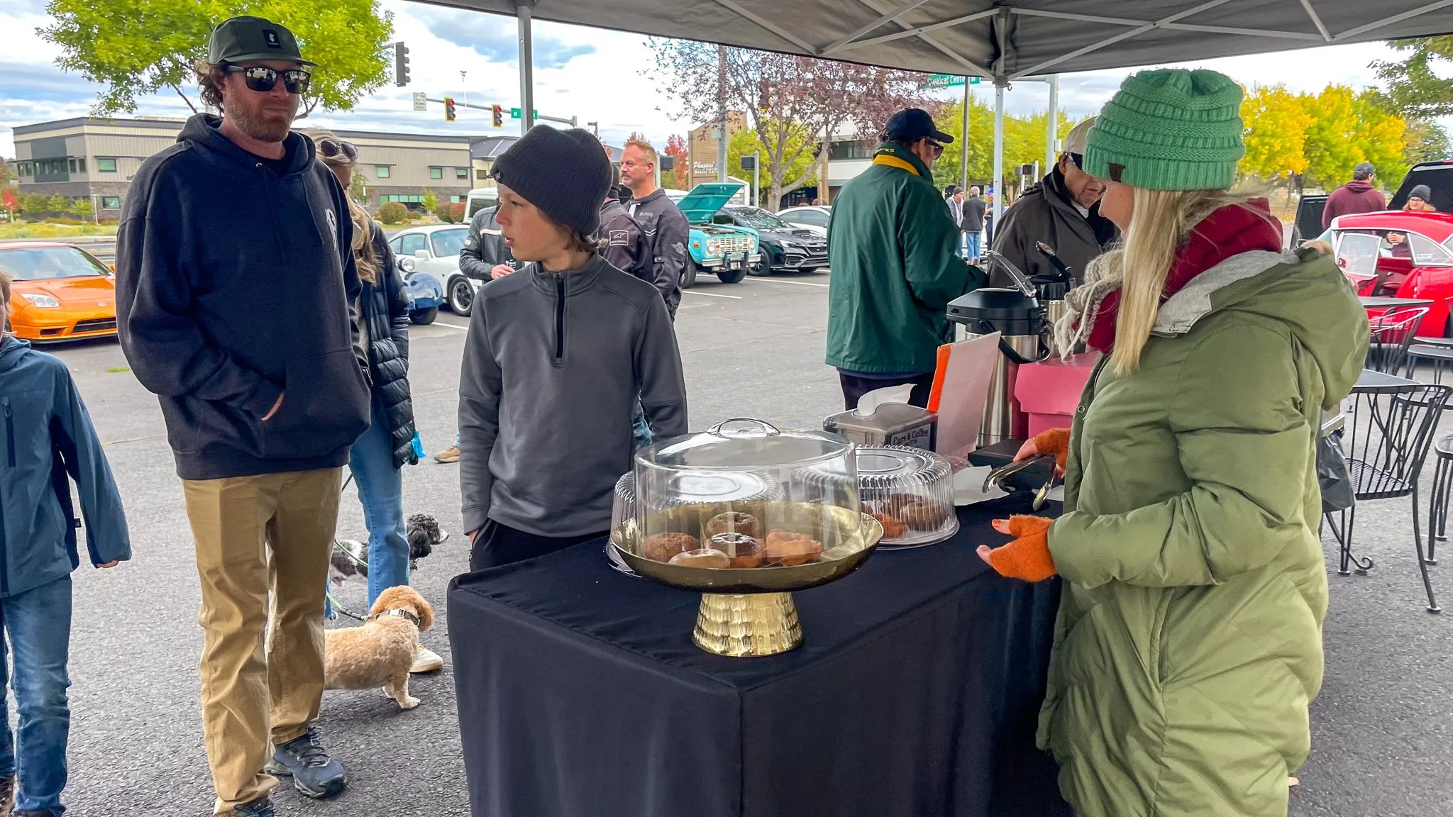 Bend Cars & Coffee on 27th St $1 coffee and $2 richard's donuts.jpg