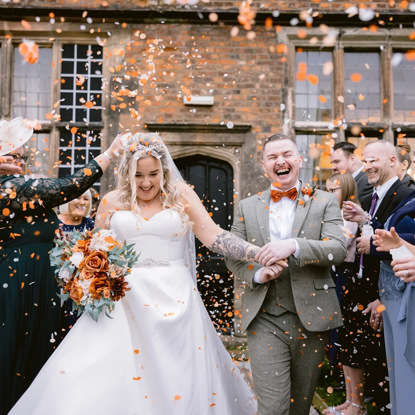 A&amp;S 🤍✨ 

A dreamy autumnal day @castlebromwichhallhotel for these guys 🥹❤️ 

Venue - @castlebromwichhallhotel 
Bride - @aimduffy 
Hair - @torw88 
Dress - @wed2b 
Suits - @mossbros 
Venue Stylist - @qualityweddingandpartyhire 
Dj - @davedeedisco
