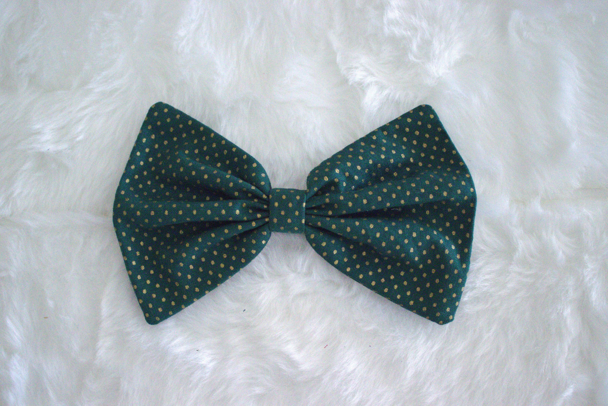 Small Single Bow - Gold Dots