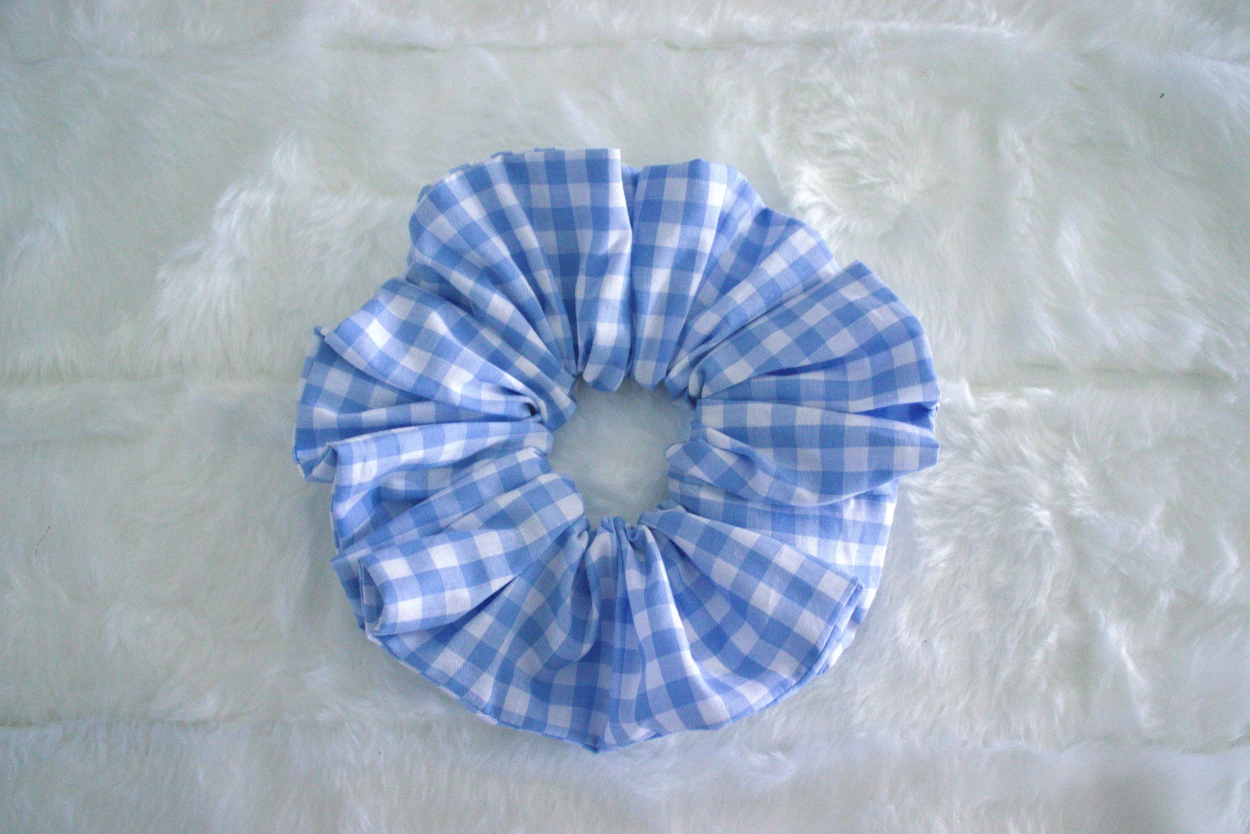 Chunky Scrunchie - PICNIC BLUE
