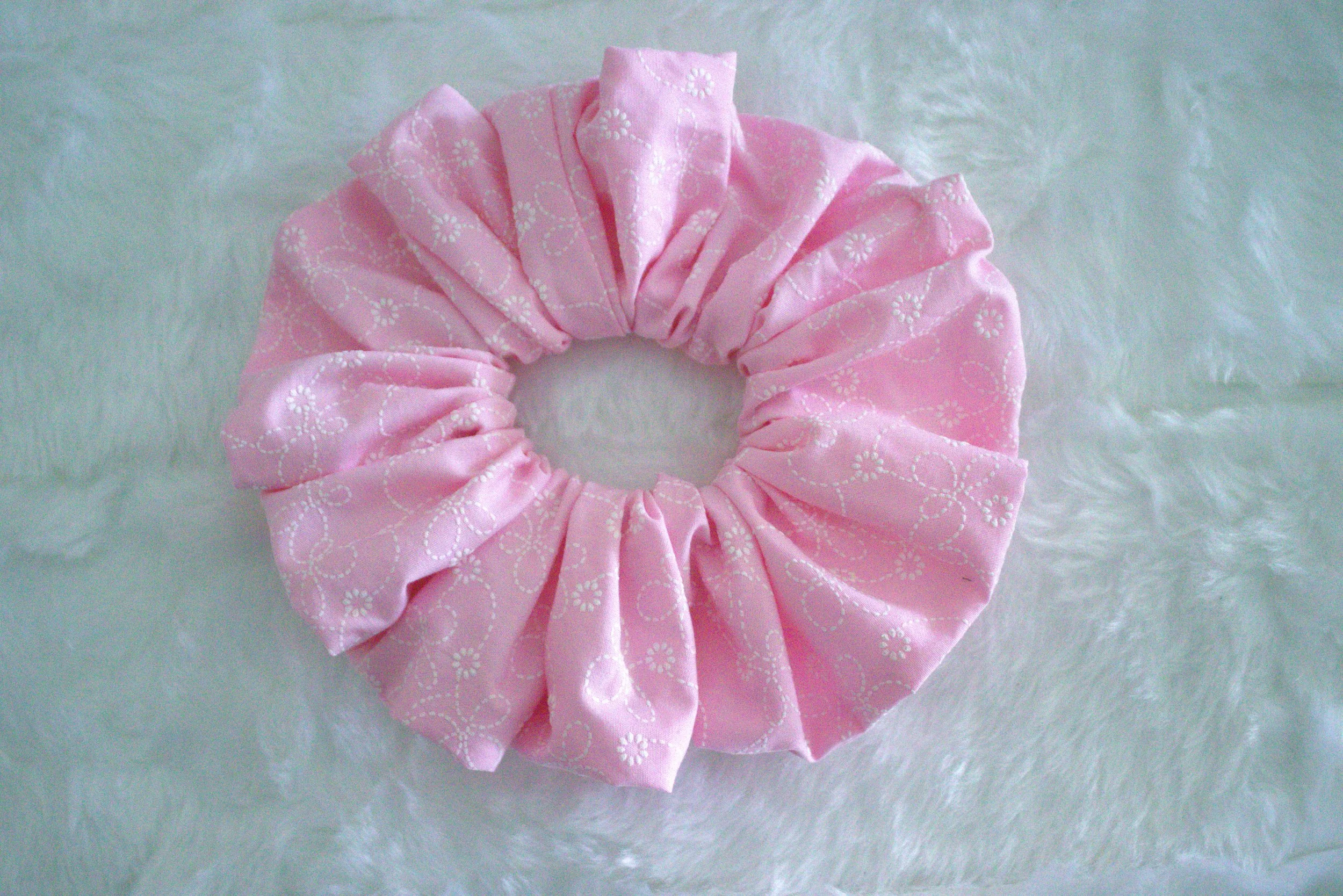 Chunky Scrunchie - PINK FLORAL