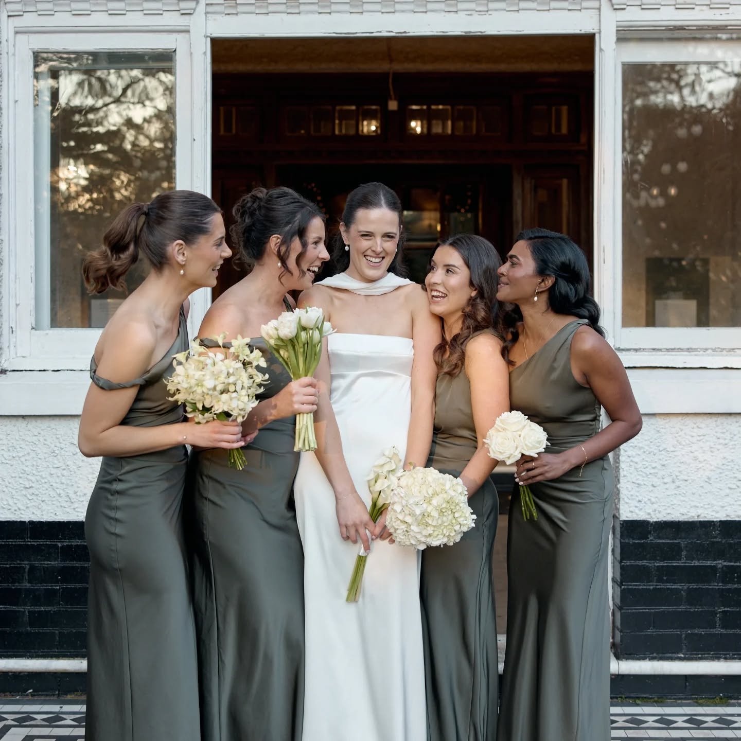 These ladies were perfection! What a dream X

Hair by @solasta_artistry 
Makeup @brookebrianna.makeupartistry
Photography @jamessimpsonweddings
Venue @therobertsonhotel 
Florist @magnoliaandeucalypt
Dress @kyhabride 

#bridalhair #southernhighlandswe