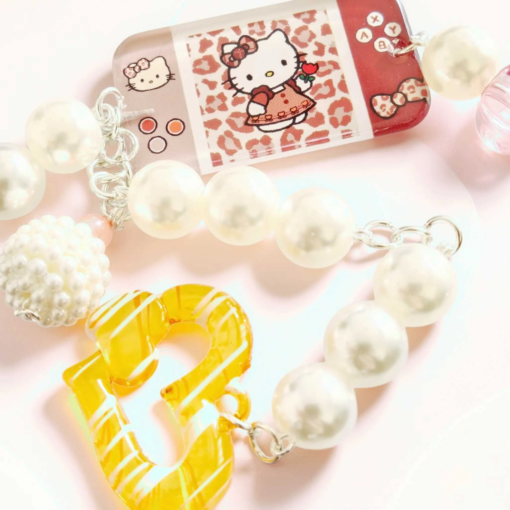 Hello Kitty Game Girl Bag/Case Charm