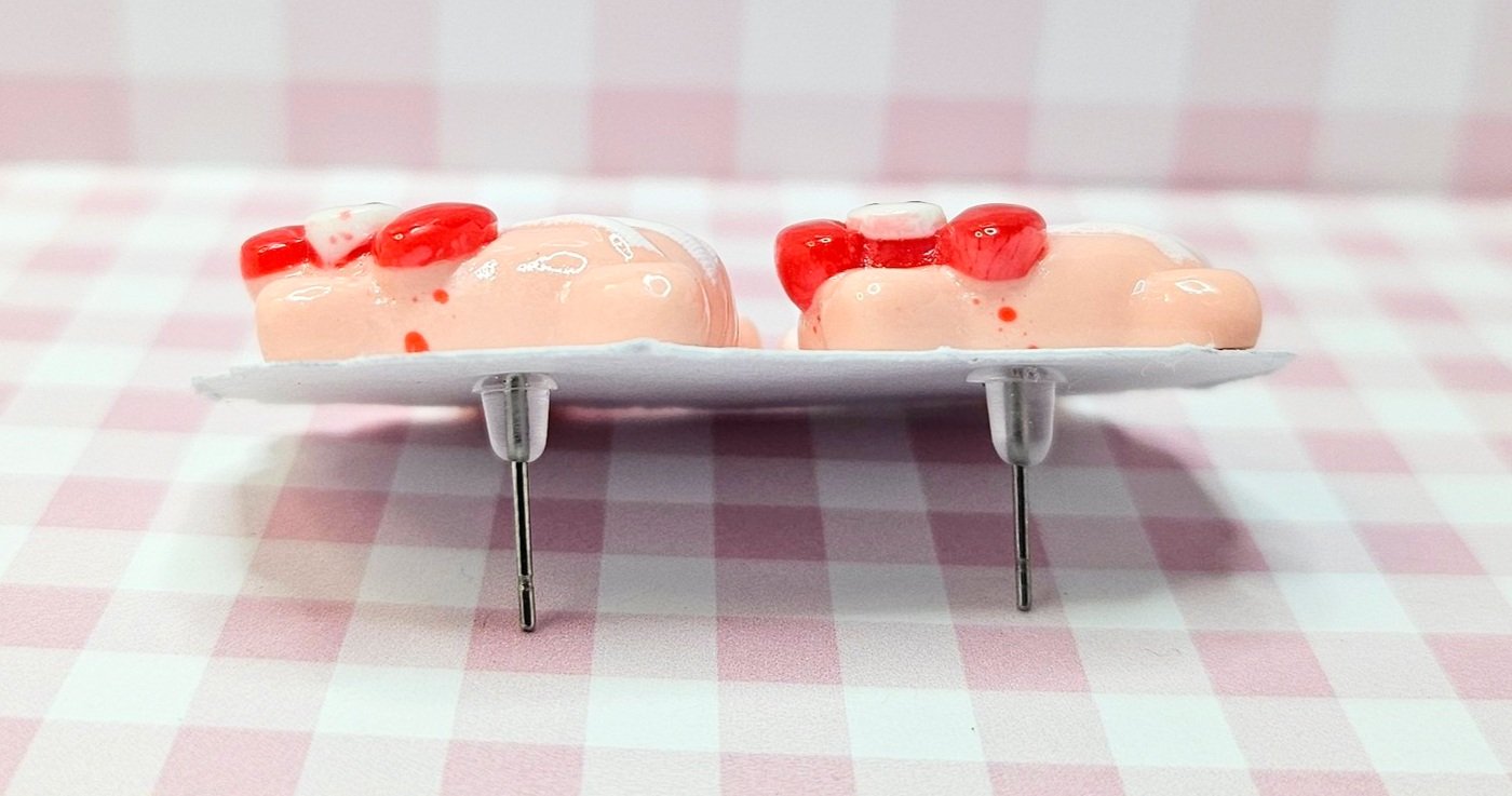 Sanrio - Spooky Kitty Pink - Creepy Kawaii Gothic Earrings