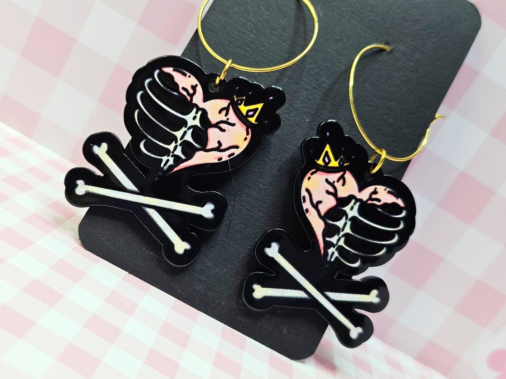 Heart Royal - Creepy Kawaii Gothic Earrings
