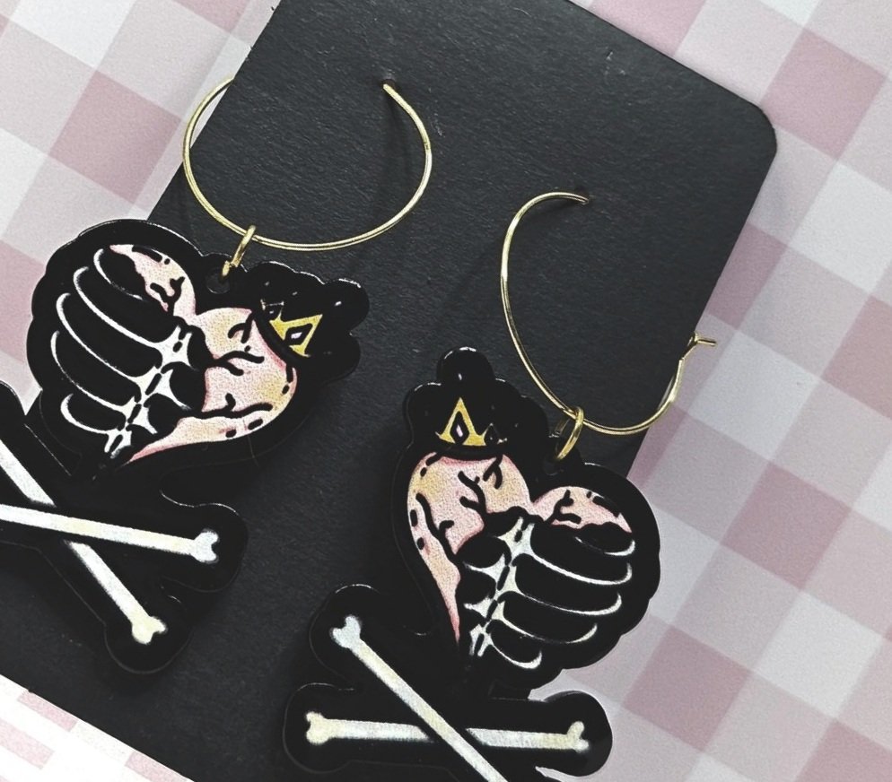 Heart Royal - Creepy Kawaii Gothic Earrings