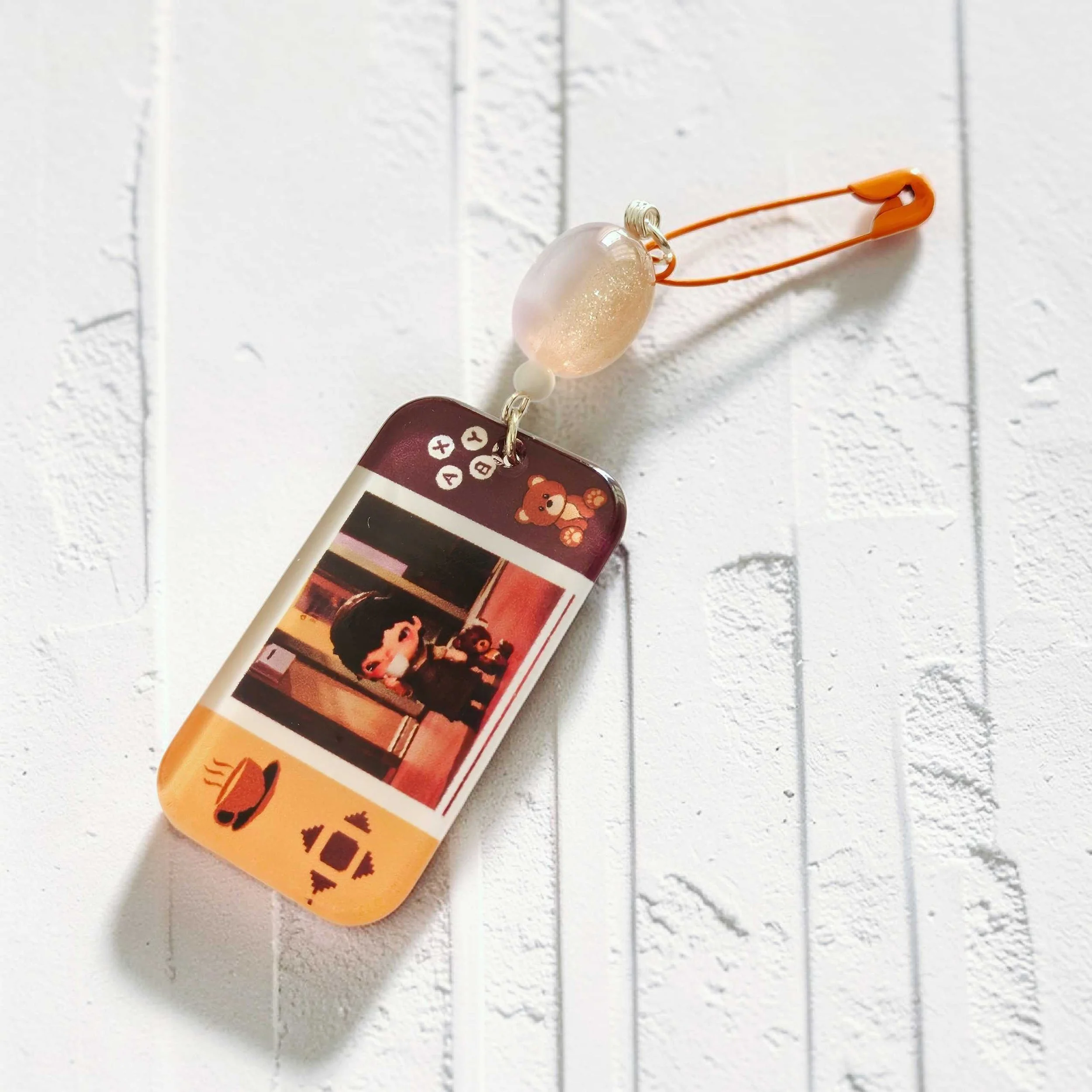 Dimoo Cafe Gamer Pin