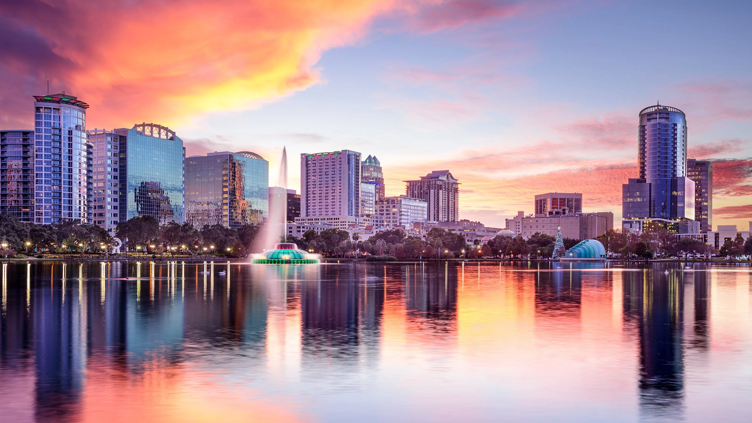 Orlando Skyline-2500px.jpg