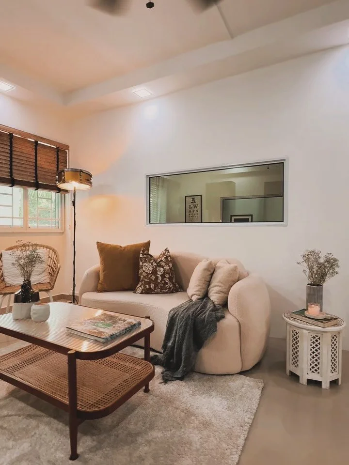 Staging gives buyers something floor plans can&rsquo;t: feeling. And when people feel at home, offers follow.