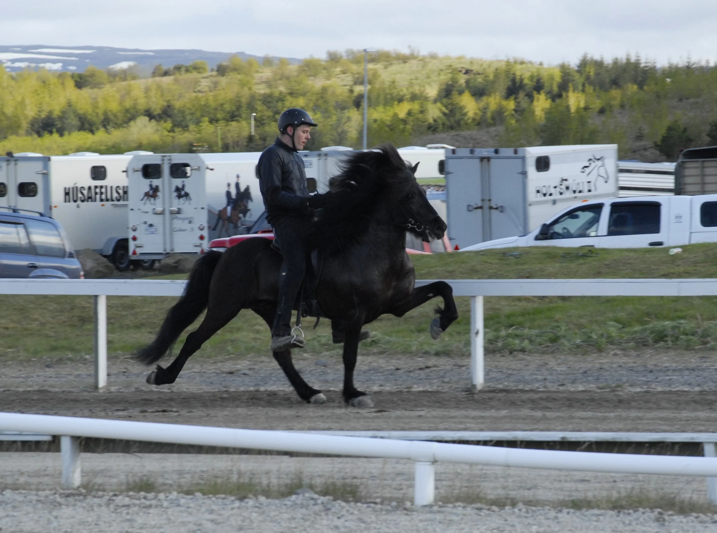 Sigurður Óli Kristinsson riding Hreyfill when 6 years old