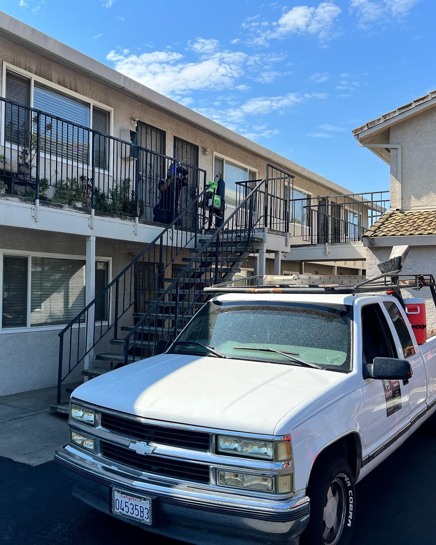 Another job for the books. Had to update this customers handrail picket spacing to get it into code for inspection. Contact us for any welding needs.

#weldingbusiness #mobilewelding #dumpster #repair #welding #welder #fabrication #weld #tigwelding #