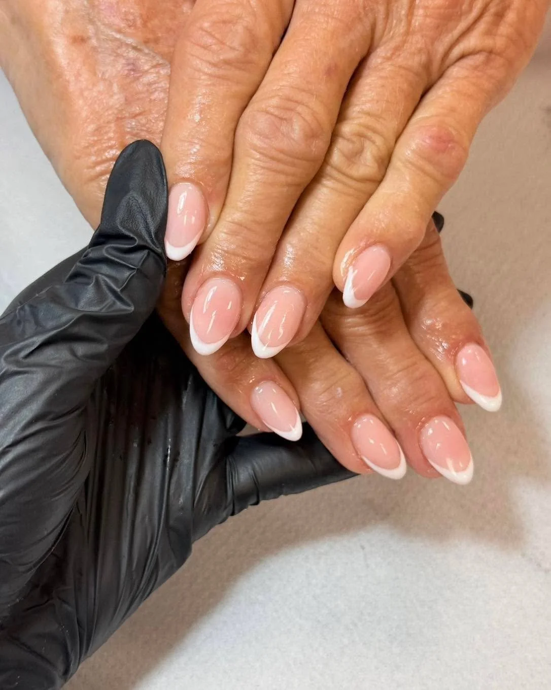 No matter the trends, French will always have her moment 🤍✨