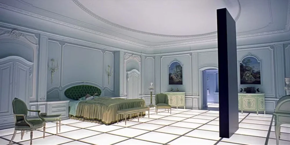 2001 white room.jpeg