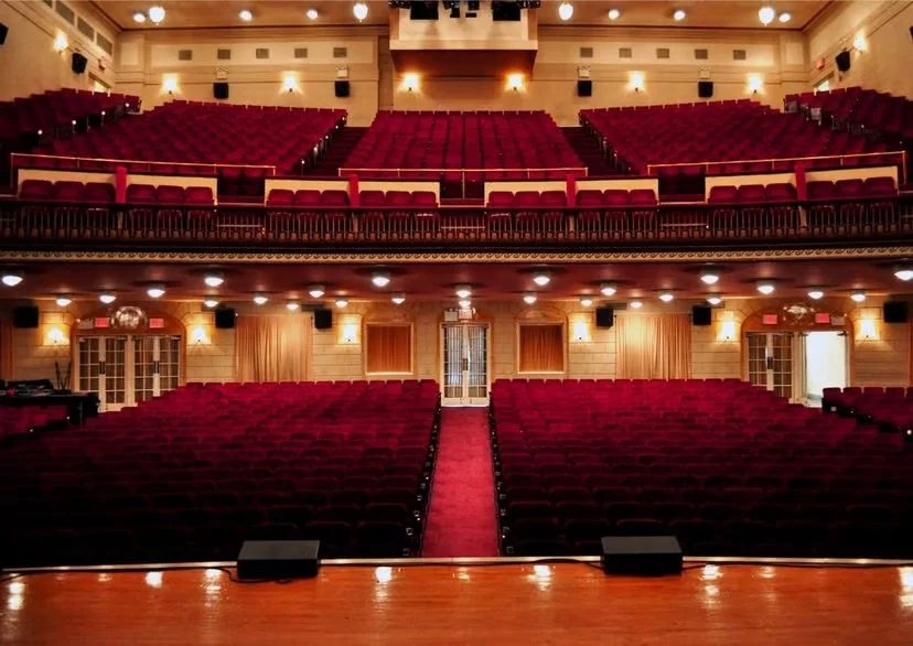 twonhalltheater.jpeg