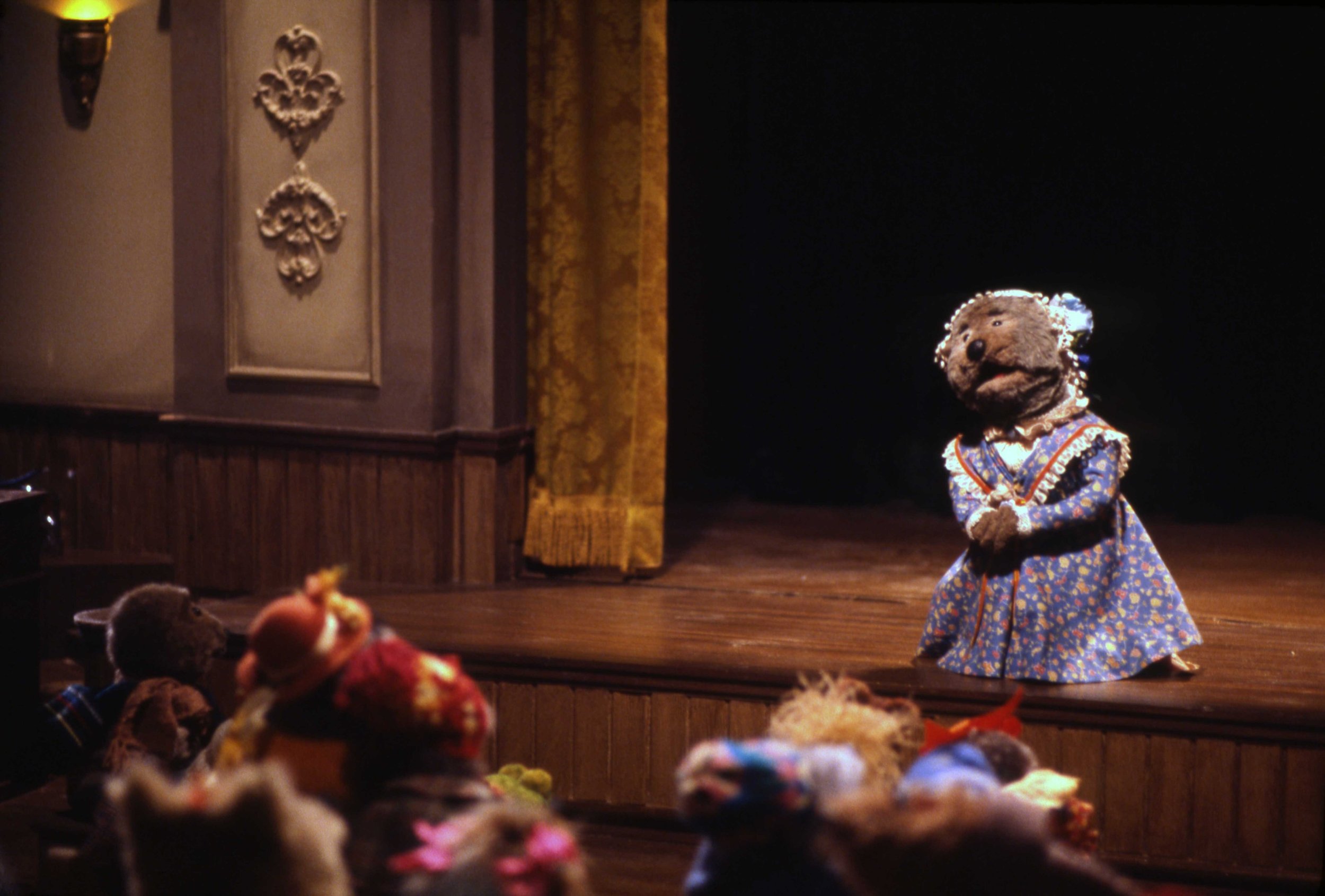 emmet-otters-jug-band-christmas_FBf2Fq.jpg