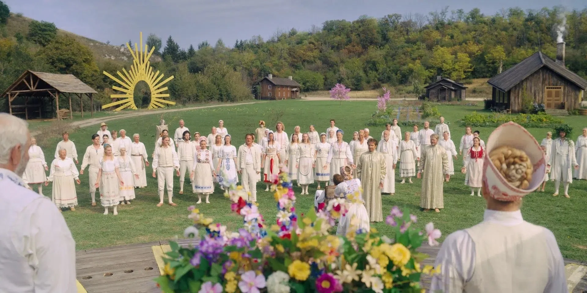 Midsommar-Still-1.jpeg
