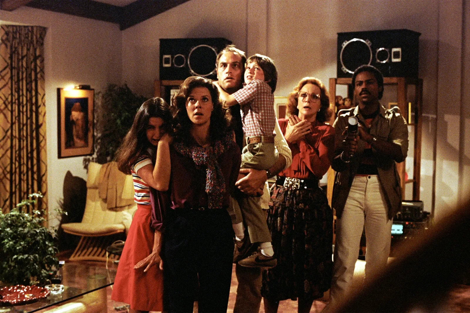 poltergeist-1982 group.webp