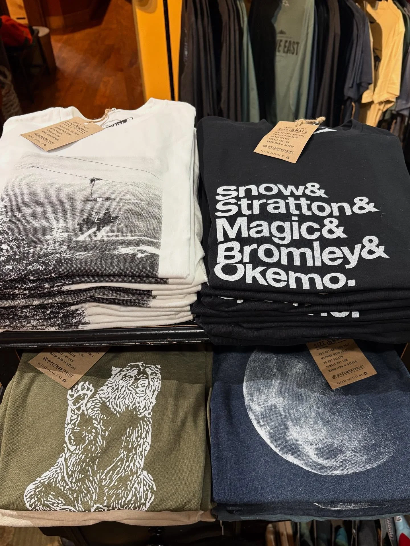 BIG NEWS!!! These next two weekends, you can shop Vermont Print right here in Wilmington! 

Swing by @villageroostvt to grab your small batch, hand-printed tees. There&rsquo;s limited stock, so get em before they&rsquo;re gone! 🍂🍁

#vermontprint #w