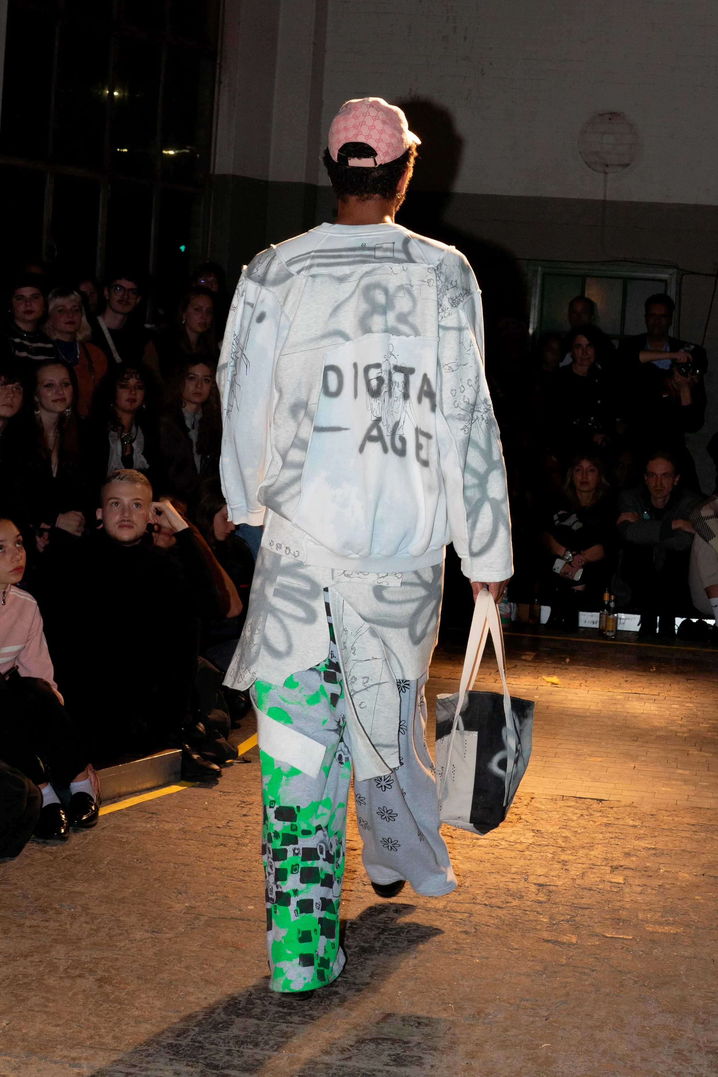 Ernest2-UFS3©KimberlyKläy-min.jpg