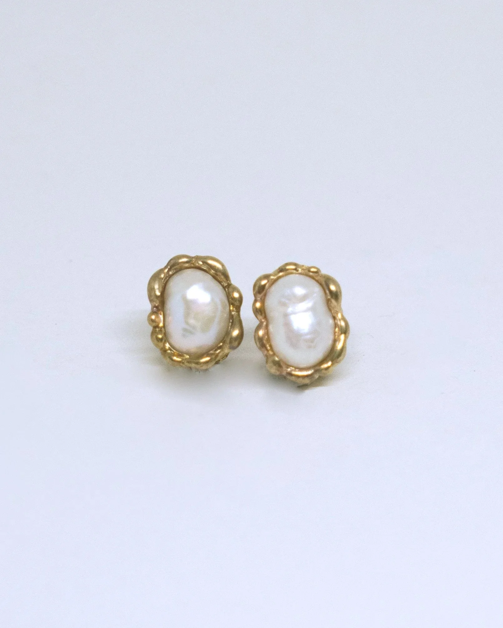 River Pearls Stud Earrings in brass