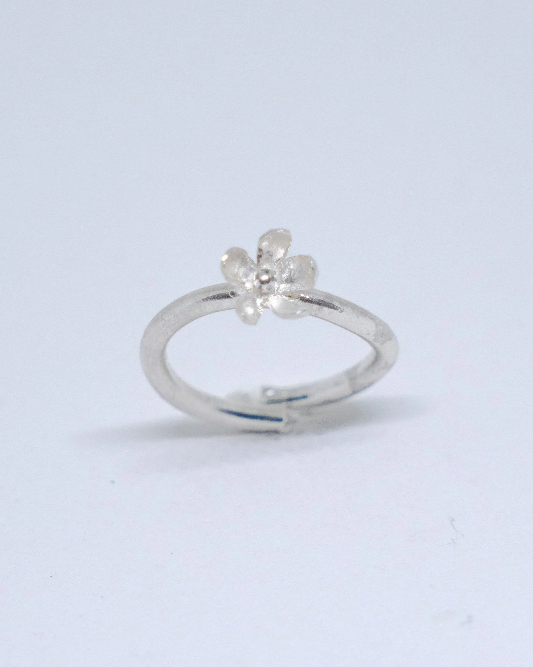 Flower Ring in silver 925