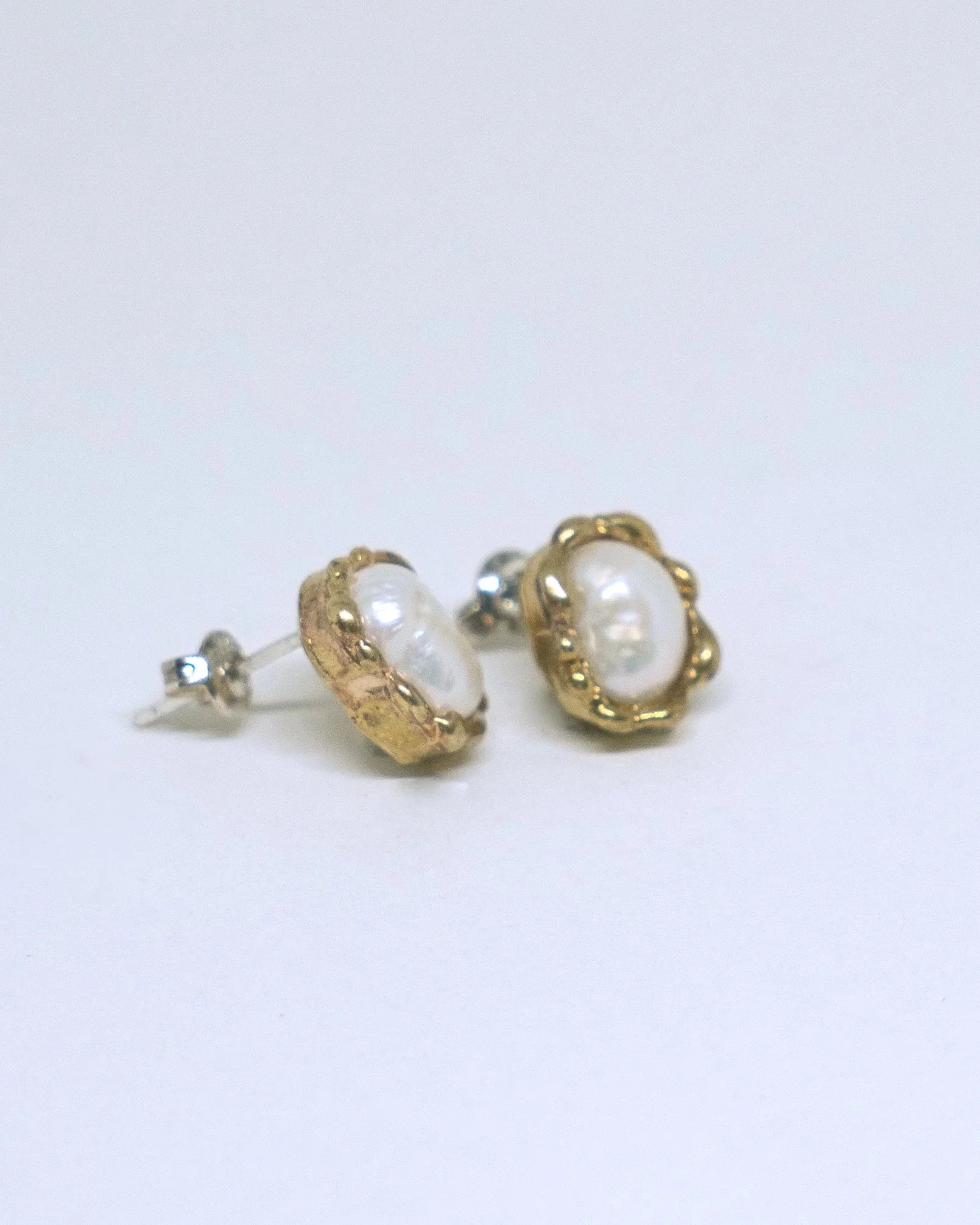 River Pearls Stud Earrings in brass