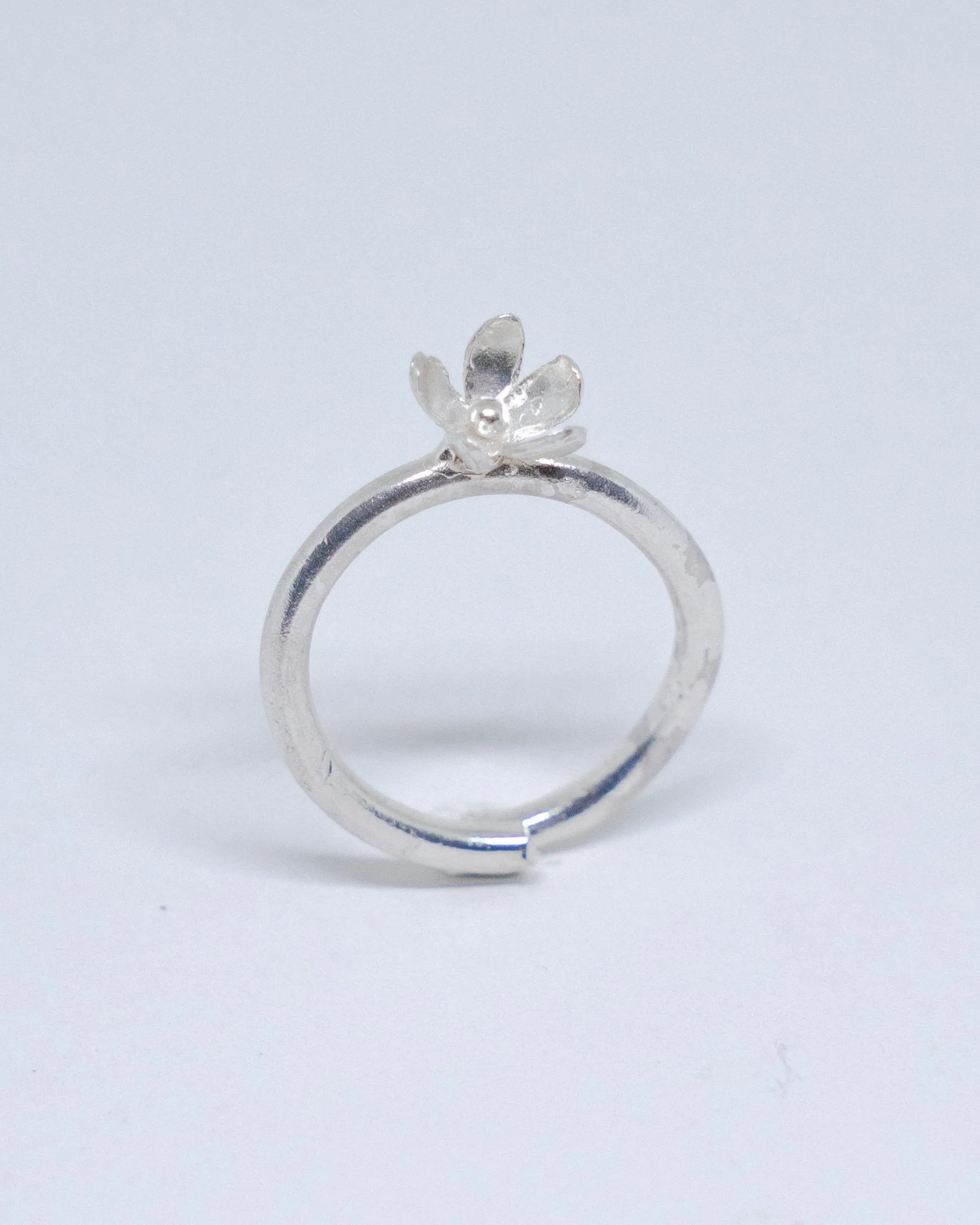 Flower Ring in silver 925