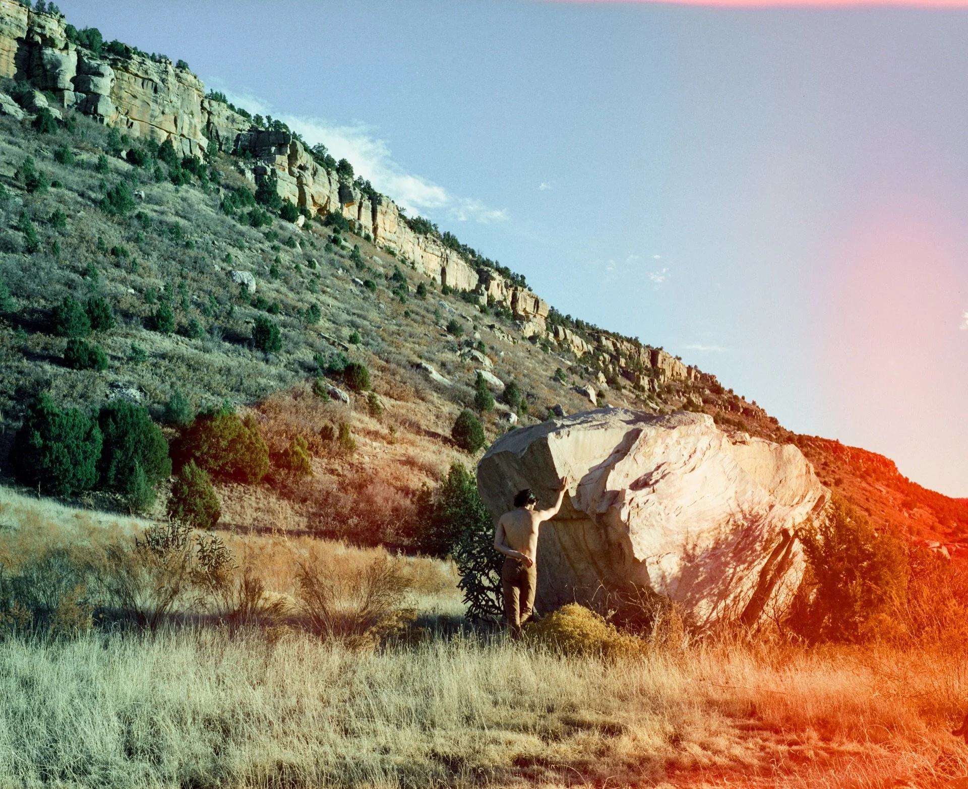 desert hymnal 

#cinestill #mamiya7 #mediumformat