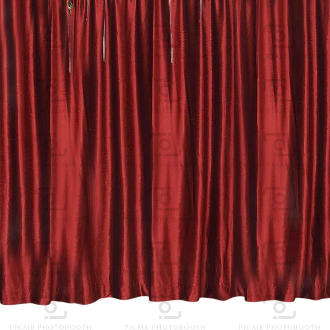 Red_velvet_drapes_picmephotobooth_backdrop