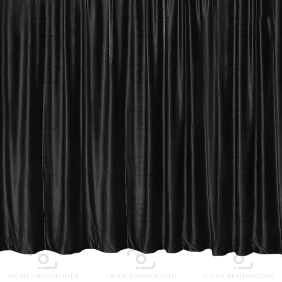 Black_velvet_drapes_picmephotobooth_backdrop