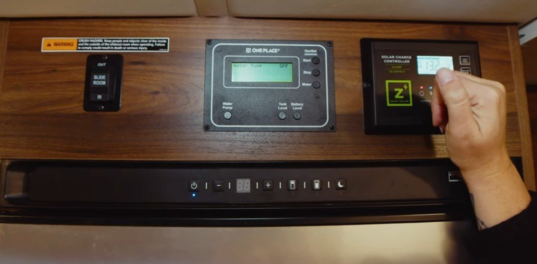 Winnebago View 24D Systems: Generator, Tanks &amp; Water Pump