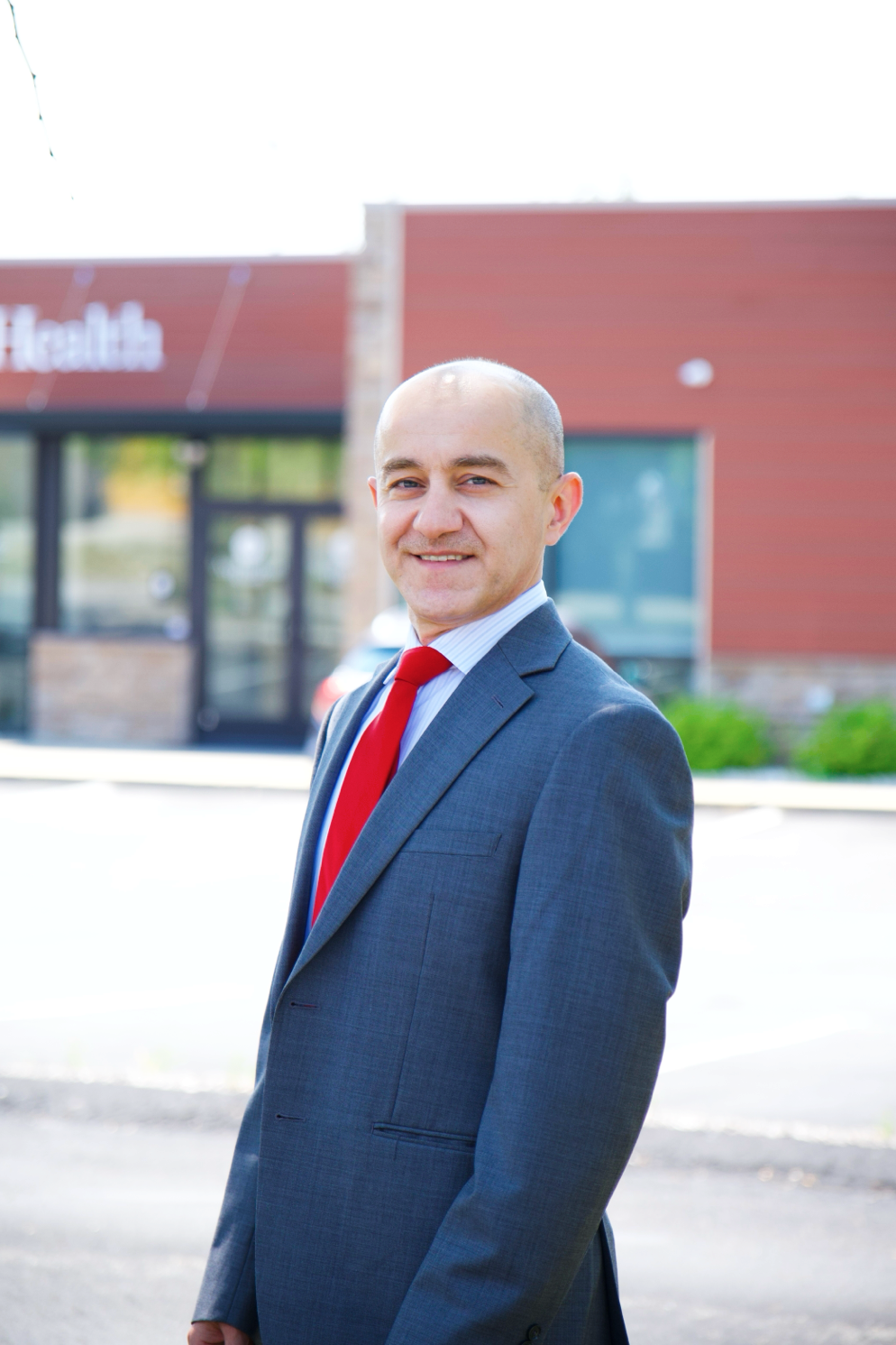 Dr. Farhad Hasan, MD, MPH, board-certified endocrinologist serving Sewickley, PA
