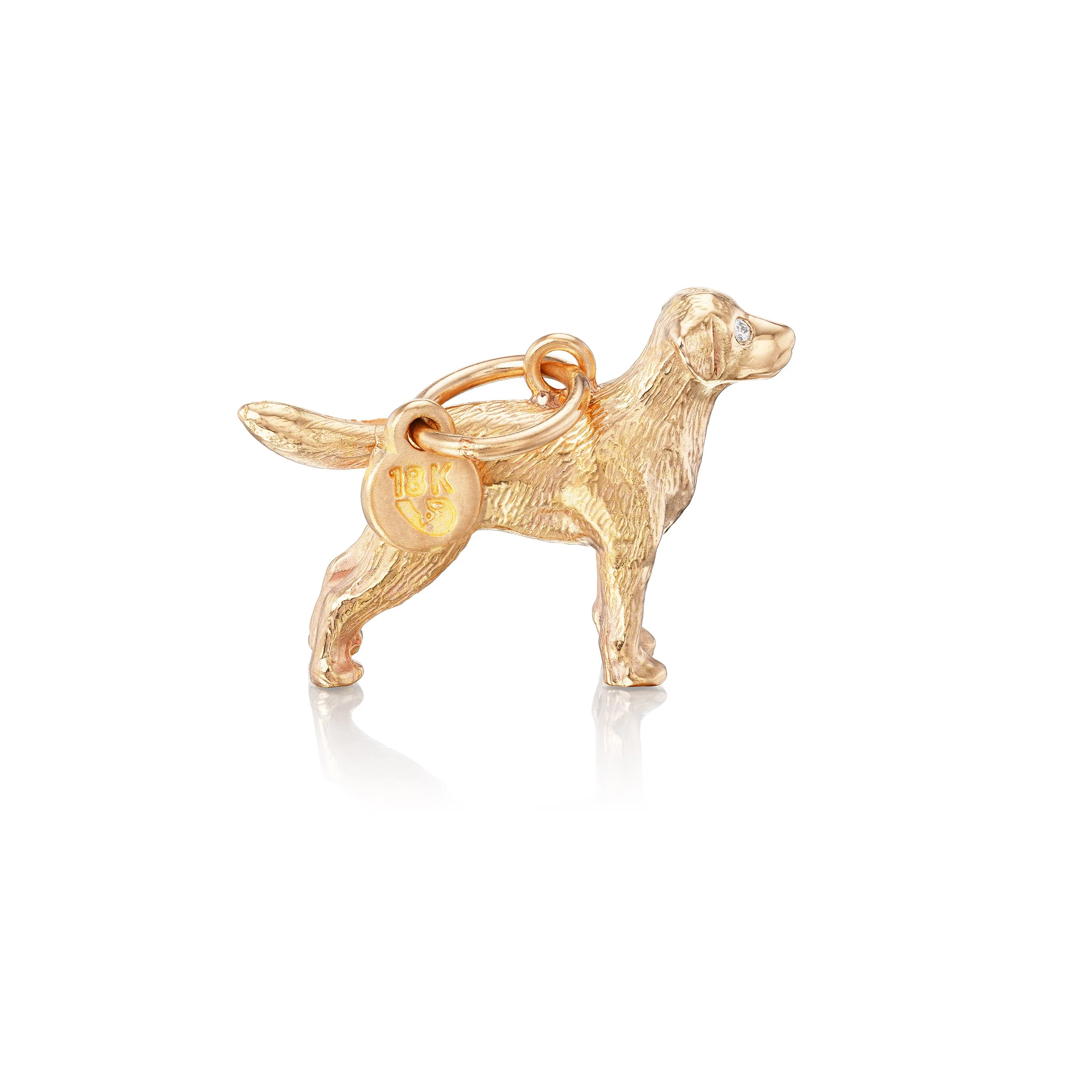 Labrador Retriever pendant in 18k gold, right view