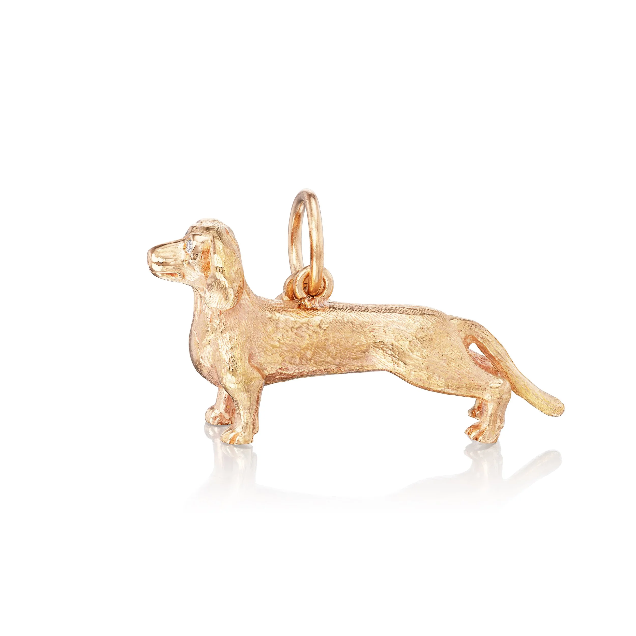Dachshund pendant in 18k gold, left view