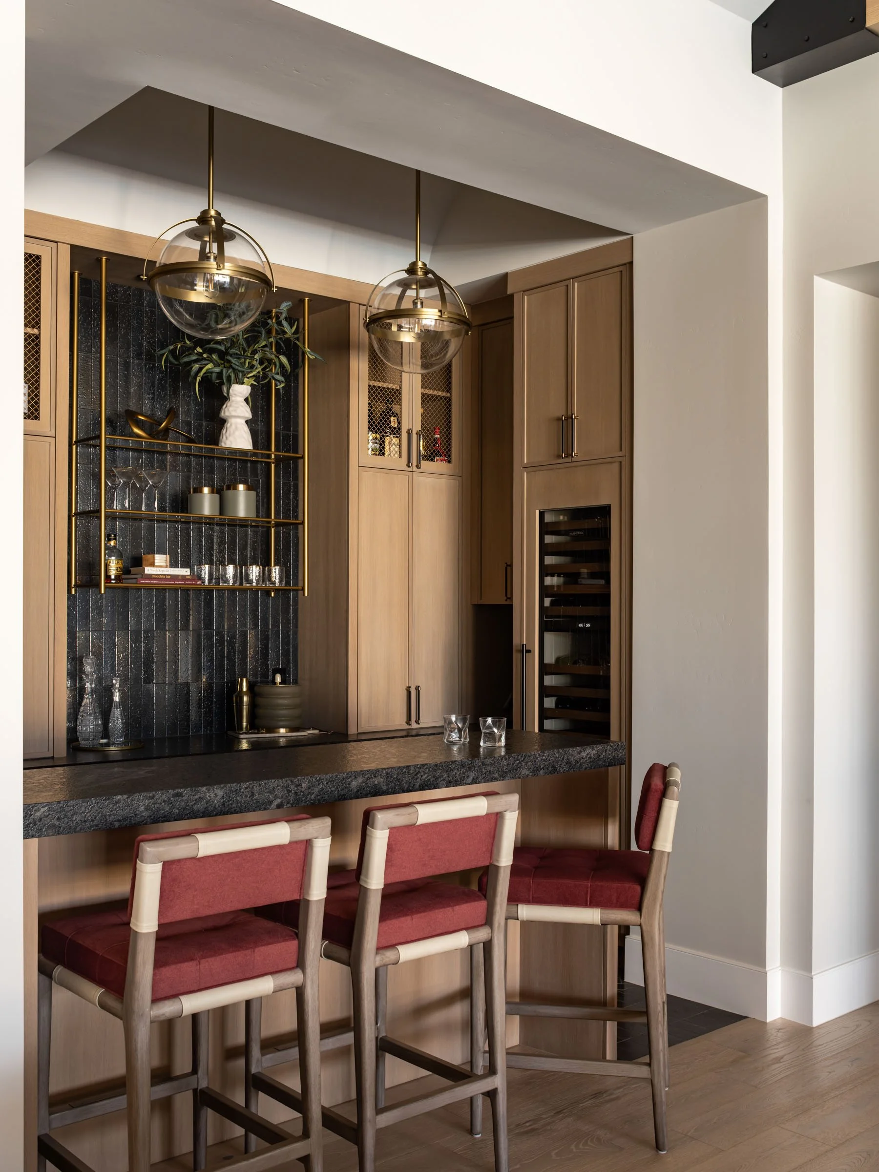 Ciseks_Bar_7825RR.jpg
