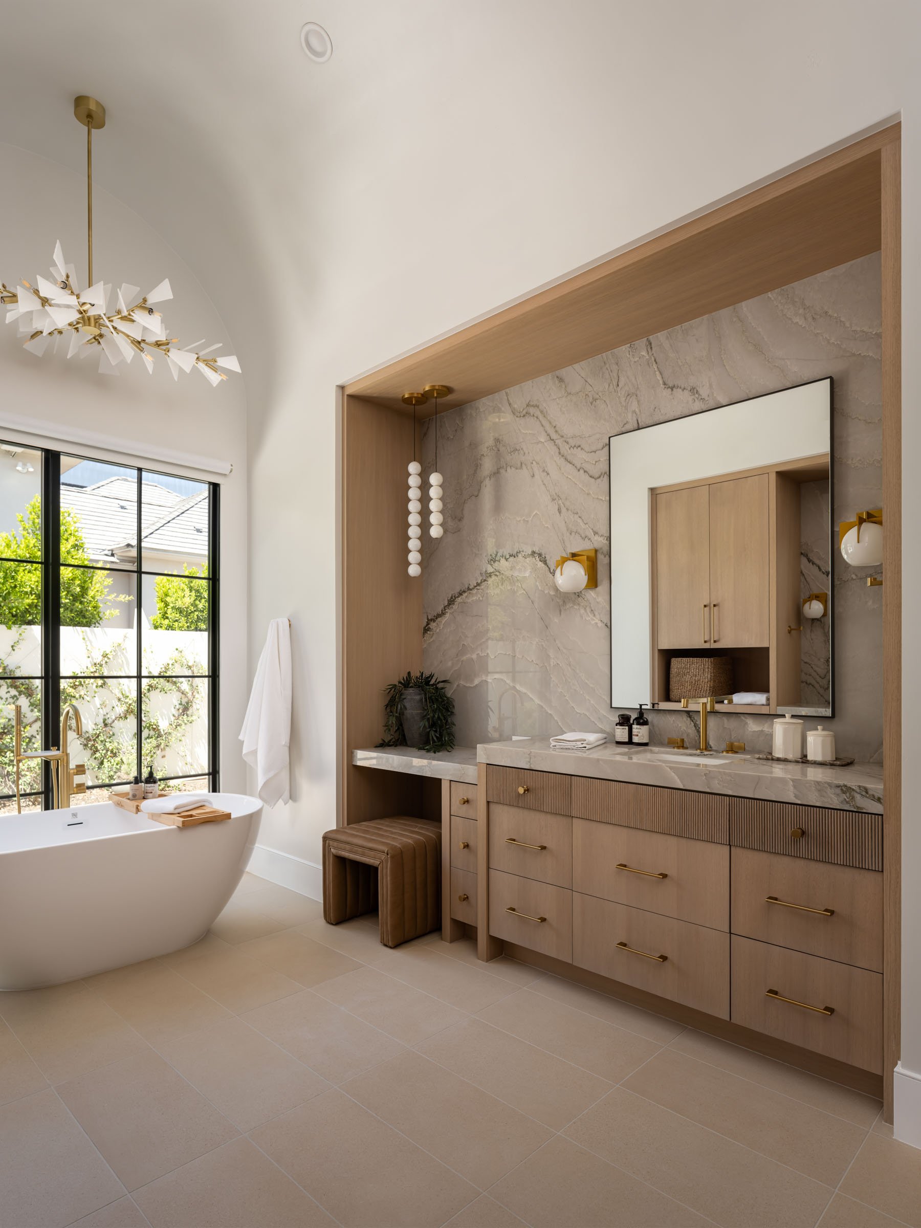 Ciseks_PrimaryBath_7927RR.jpg