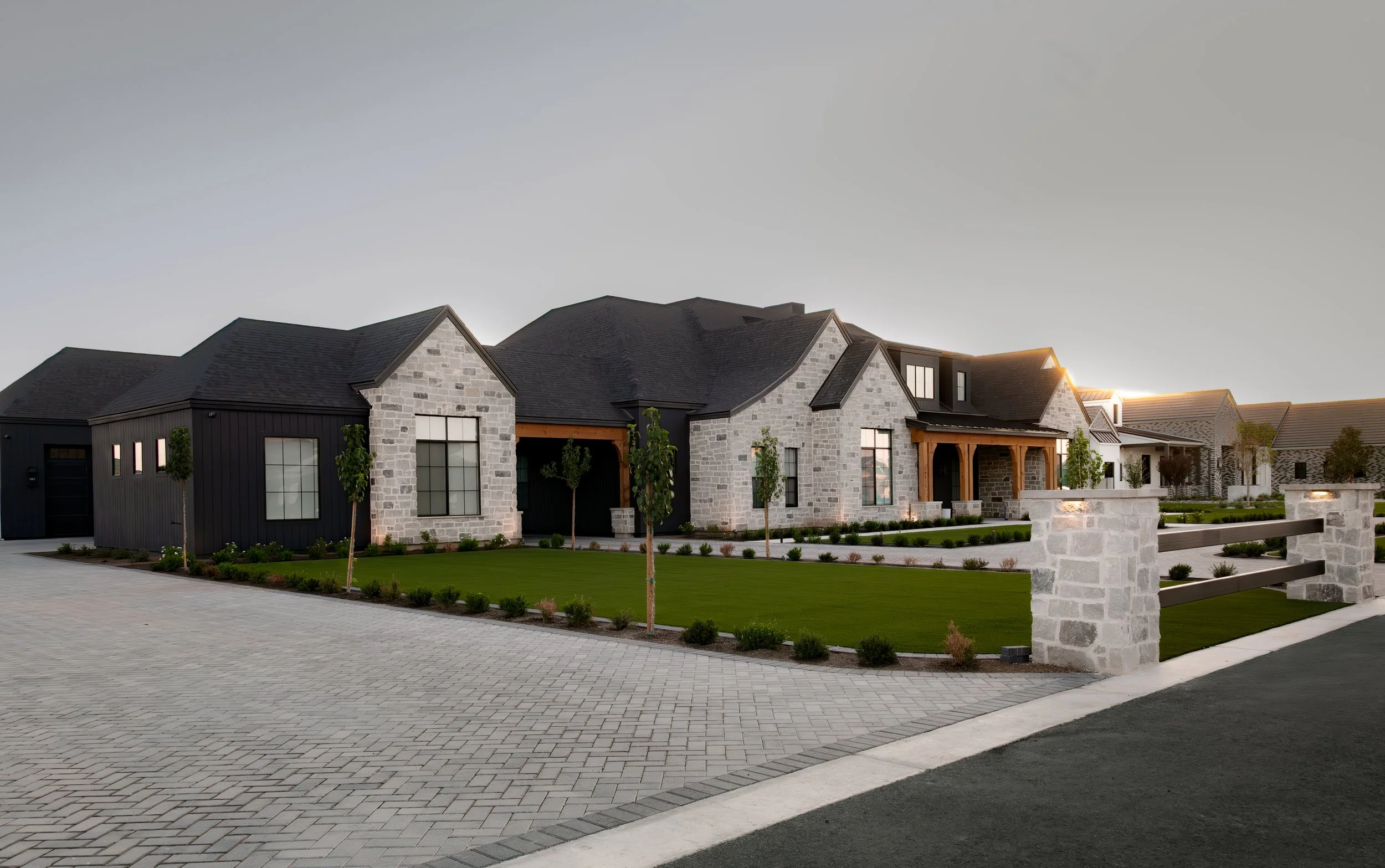 Bond Exterior-16.jpg