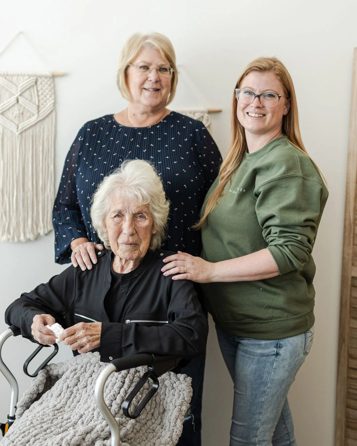 Happy Mother&rsquo;s Day 🤍⁠
⁠
Nicnakknits has never just been me, it&rsquo;s always been rooted in family (especially the women in my life). ⁠
⁠
From inspiration to helping hands during busy seasons to constant support behind the scenes, I wouldn&rs