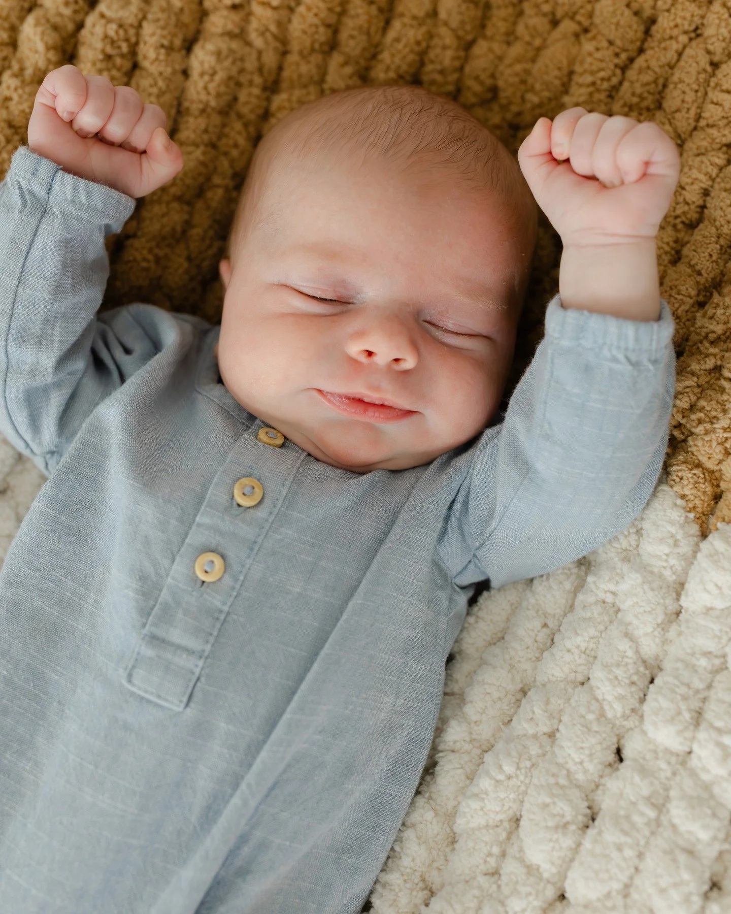 Tiny humans deserve the best kind of cozy 👶🏻🤍⁠
⁠
Our baby blankets are made to be loved from day one. Why? because they are soft enough for snuggles, durable enough for everyday life, and special enough to become part of their story as they grow.⁠