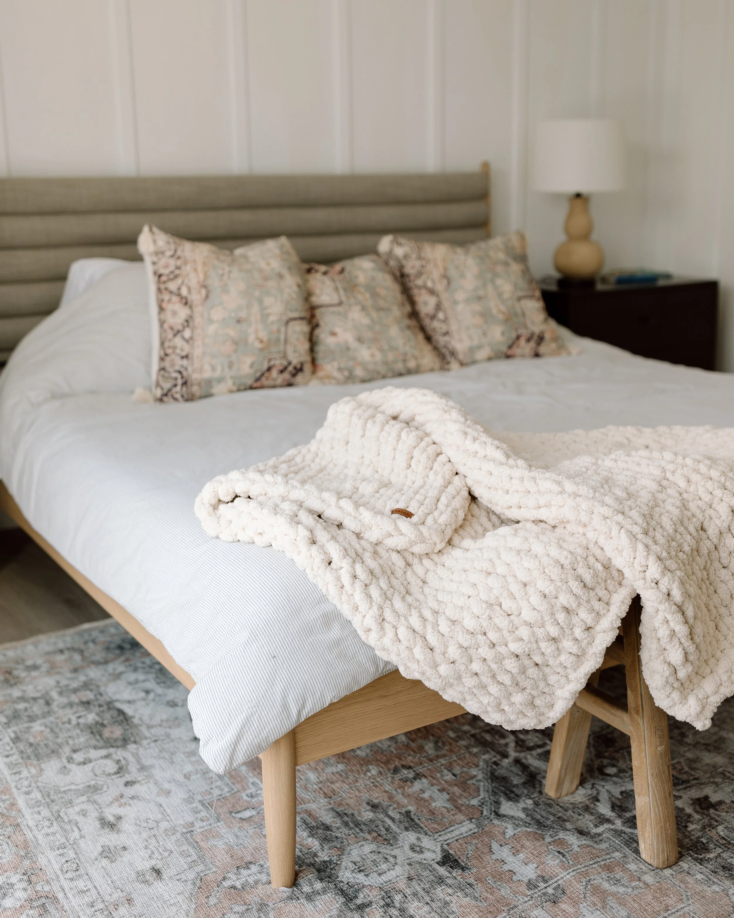 The Solid Coloured Blanket