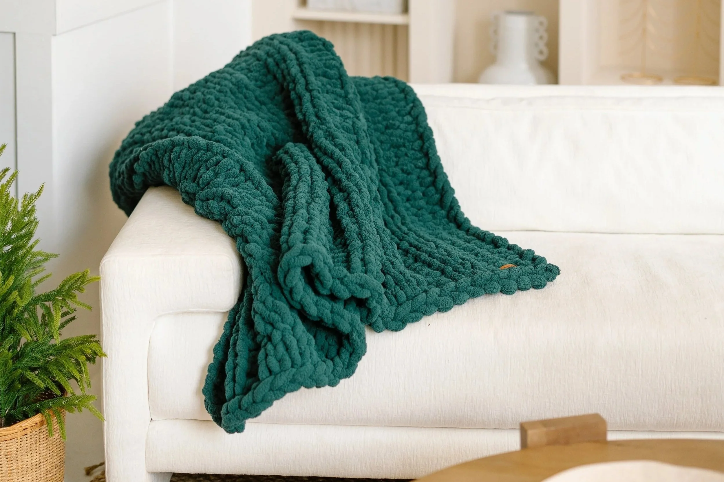 evergreen chunky knit blanket