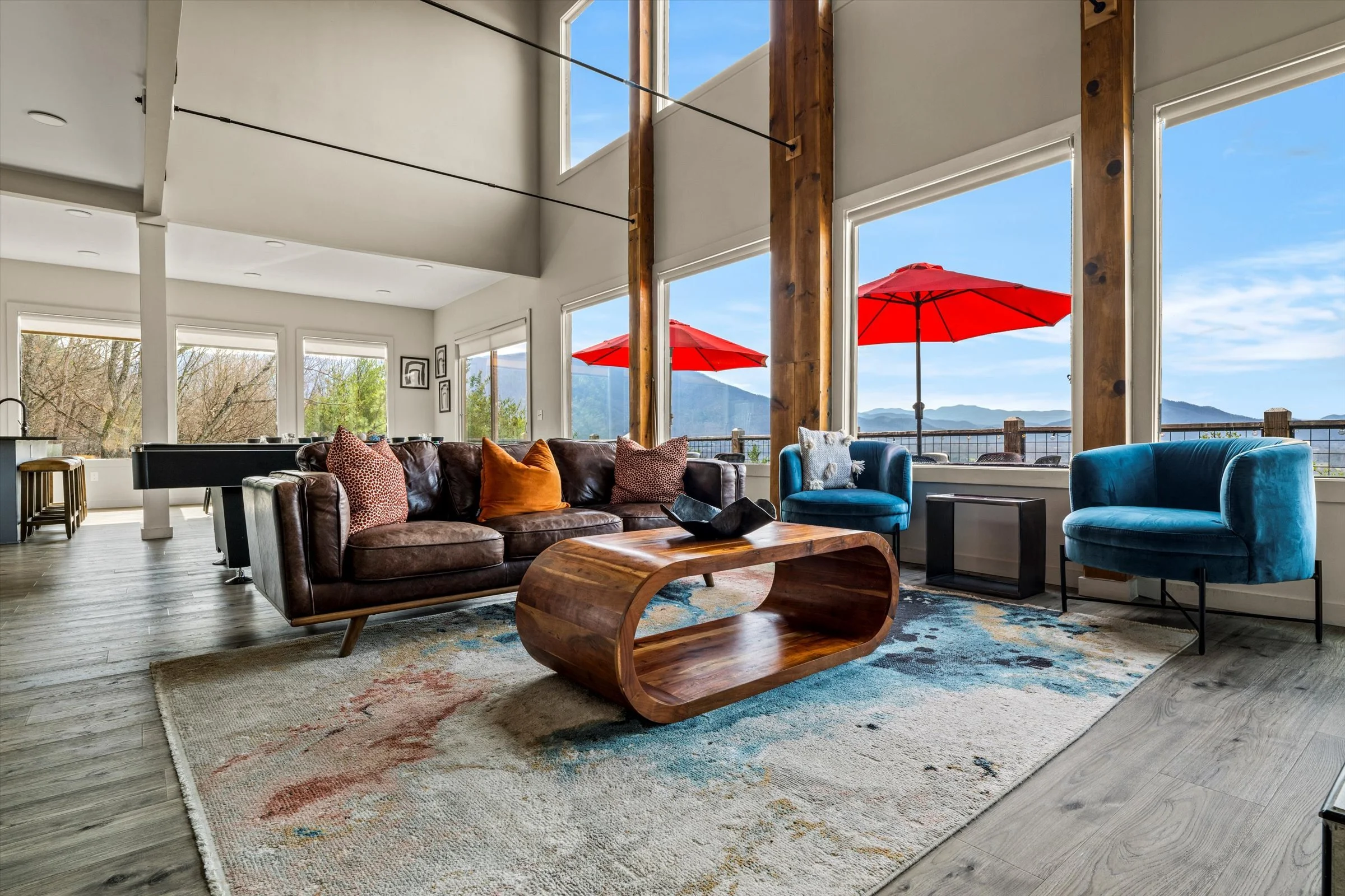 Modern Overlook - Living Room