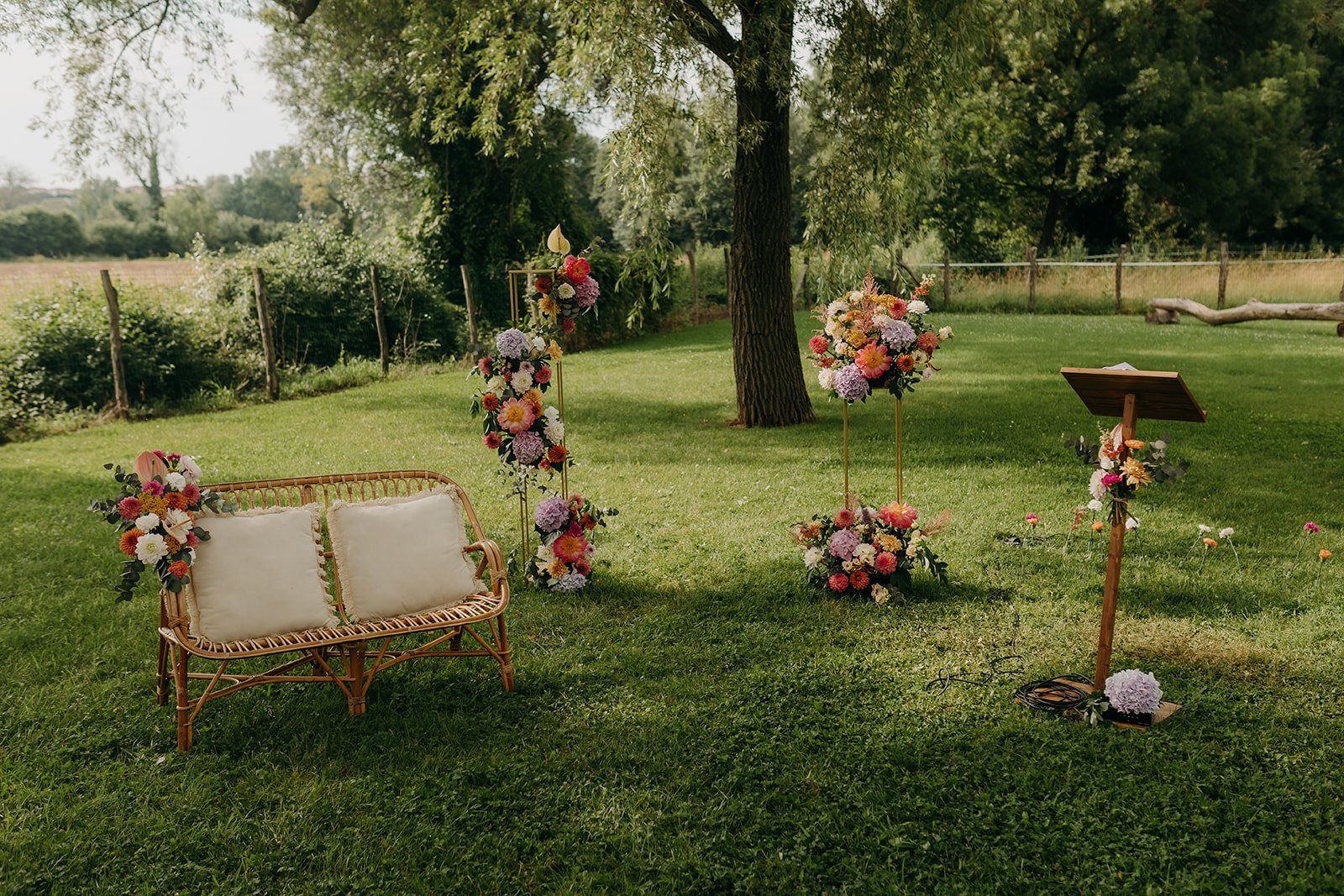 Décoration florale laïque