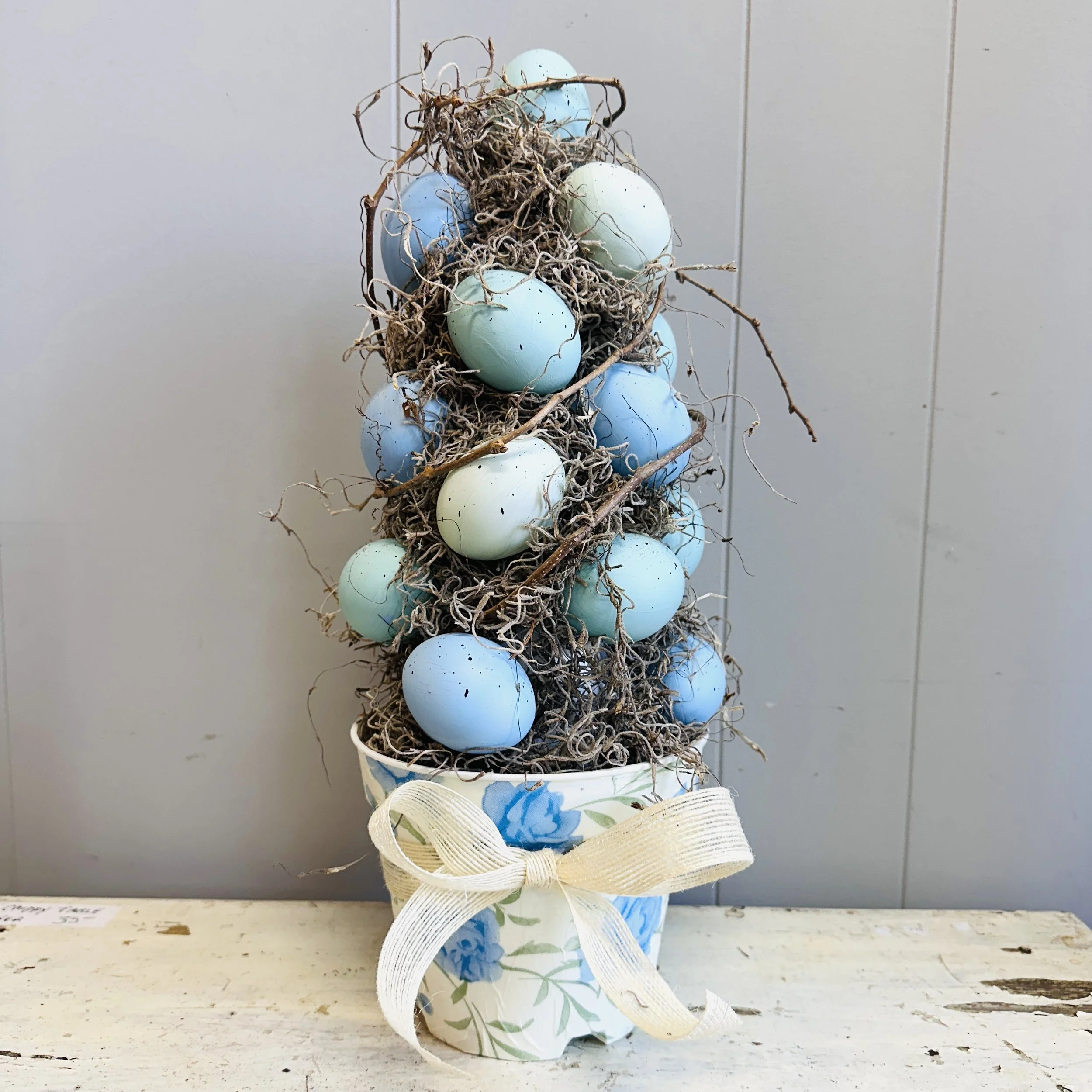 Spring Fling: Egg Topiary