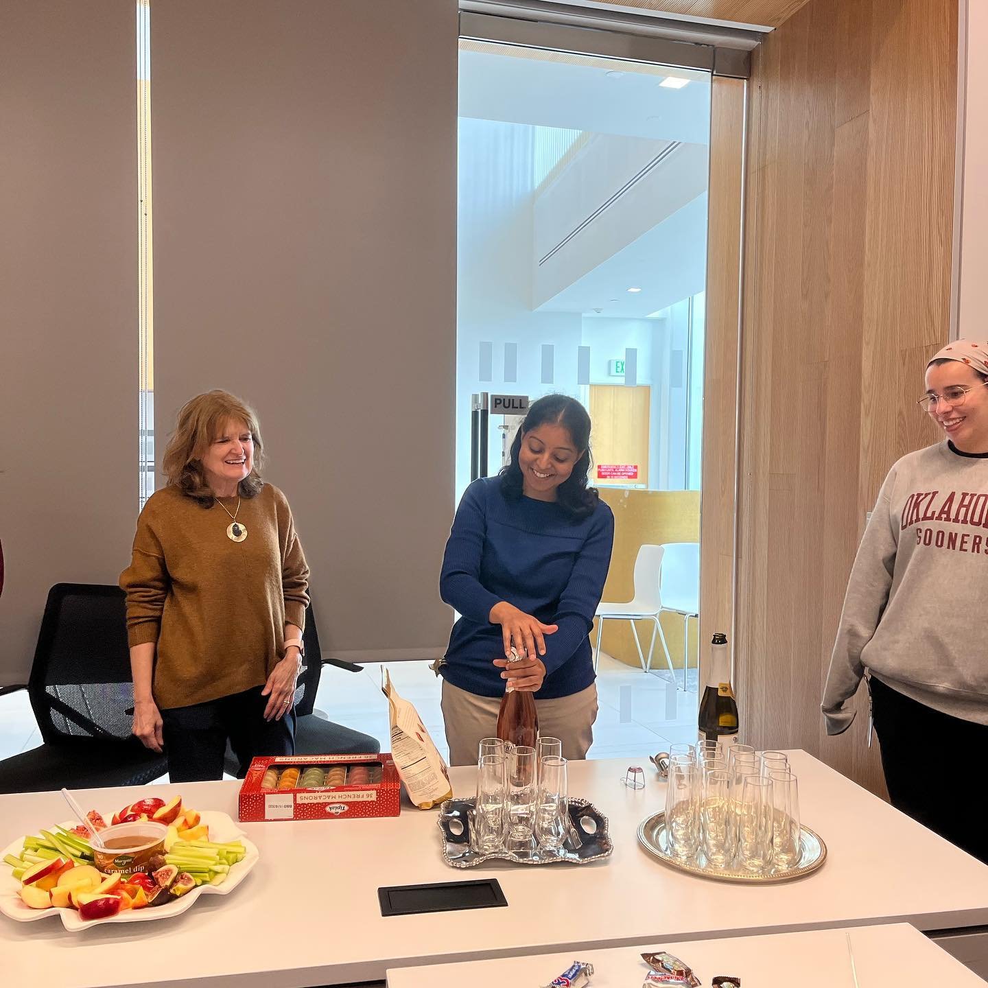 Congratulations to Kritika on defending her Masters thesis! Great job!!